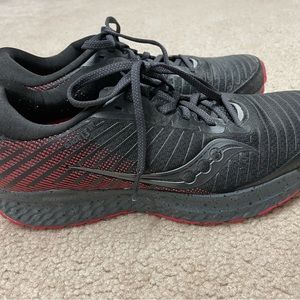 Women’s Saucony Guide 13 TR sneakers